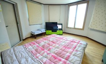 Seocheon Bada Pension