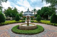 Resort Pool and Golf Views - Charming Retreat فنادق في لافمان