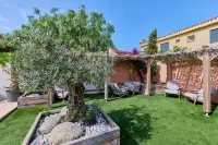 Hôtel les Sables - Urban Style - by Logis Hotels Hotels in Canet-en-Roussillon