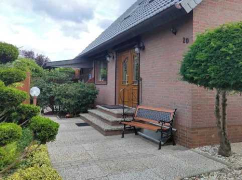 Sunny vacation home with separate entrance