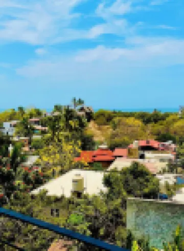 Huge Suite!! King Bed, A/C, Saltwater Pool, Fast Wifi, Mountain Views -"Sol"