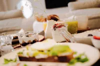 Caramel Diamond Suite