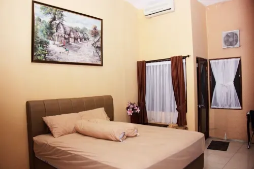 4-bedroom villa in terrific Jogja with AC
