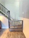 Cozy 2BR - Patio - Pet Friendly