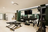Hotel Fort des Moines, Curio Collection by Hilton - Gym