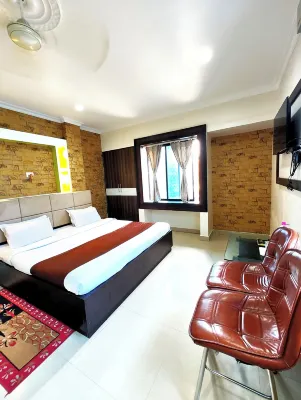 Hotel S S Puri Near Tempal Hotels near Lokanath Temple Square