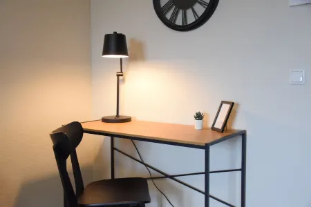 Charming Homes - Studio 25