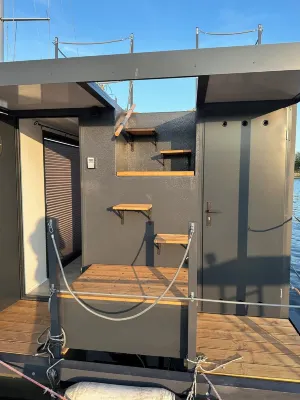 Premium Houseboat Trave Dream Hotels in Kucknitz