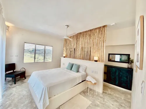 Villa Ana, 4 bdr, infinity pool with endless mountain & ocean views