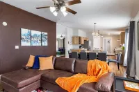 Chic Home in Downtown Driggs!