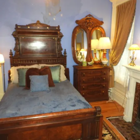 Johnstone Mansion