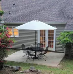 Charming 3-bedroom house with AC, WiFi in brilliant Metro Atlanta Hotel a Redan