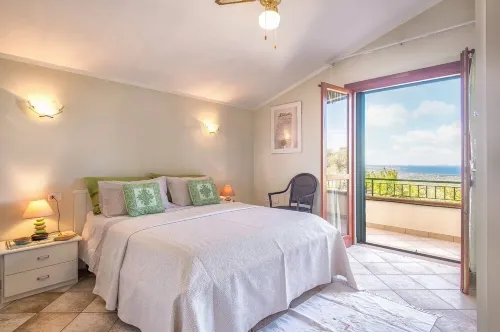 Panoramic semi-detached villa La Casa del Vento