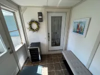 Peaceful Getaway in Lake Country