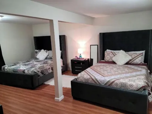 2 QUEEN BEDS 2 GUESS 콜스빌 호텔