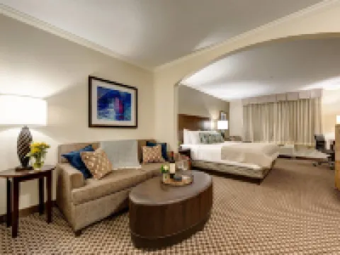 ガリソン ホテル & スイーツ ドーバー-ポーツマス, アン アセンド コレクション ホテル ドーバーのホテル