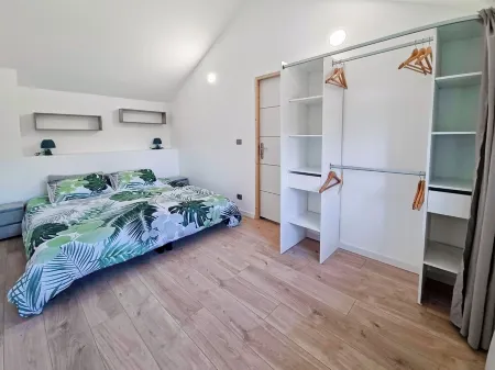 In the countryside between Lac du Der and the lakes and forests of the Orient, Le martin pecheur Отели в г. Жонкрёй