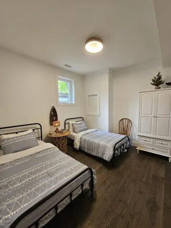 Muskoka River Retreat - Where Nature Meets Elevated Comfort Отели в г. Брейсбридж