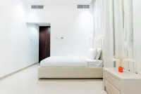 Al Dana Vitamin Sea Villa Spacious 5-bedroom villa in Fujairah with Private pool