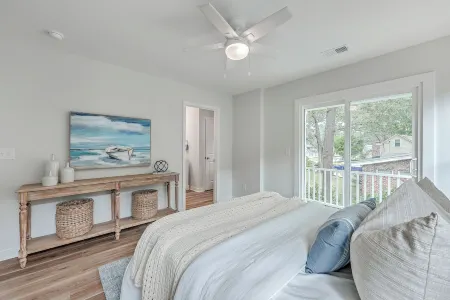 Charming New Build 3 Bedroom in Hanahan! Close to everything!