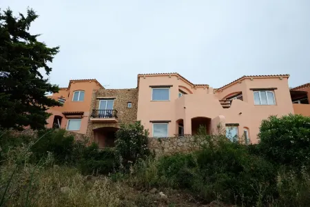 Apt. 1309 - Casa Corelia - Calarossa Sardinia Apartments Отели в г. Тринита-д'Агульту-э-Виньола