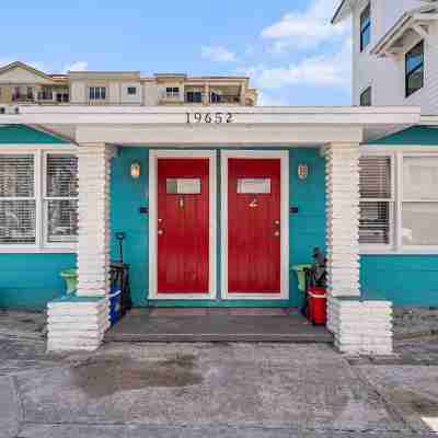Cozy Unit #1 of a Two Unit Beach Bungalow Hotel Exterior
