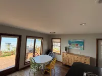 Charming 4-bedroom lakefront cottage in Lake City on beautiful Lake Missaukee