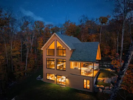 Berghaus 8 - 15mins away from Mont-Tremblant!