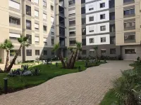 Luxury flat near airport Early & late flight