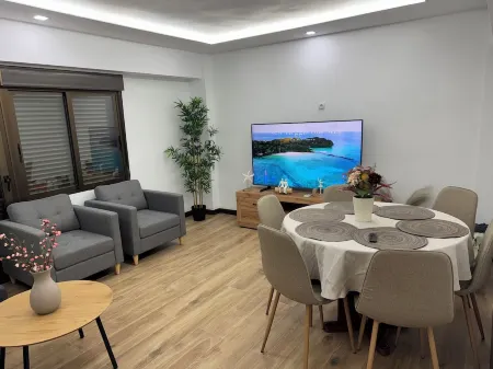 Apartment N&N Grau Centro