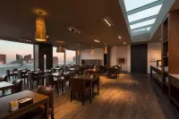 Esplendor by Wyndham Montevideo Cervantes - sarapan