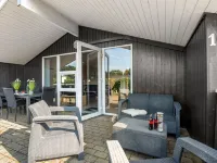 "Robertha" - 800m to the Fjord