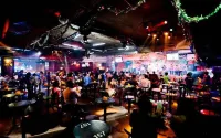 Charoen Hotel - Bar