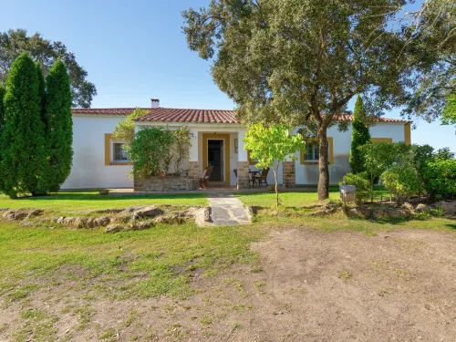 Holiday Home in Tajo with Pool & Forest
