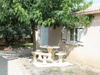 Villa in Languedoc with Pool near Historic Cities Hôtels à : Rousson