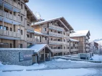Apartment in Fornelet with Ski-In/Ski-Out Access Ξενοδοχεία στην πόλη Aime
