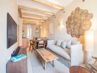 Magnificent apt - 2BR/6P - Heart of Saint-Tropez