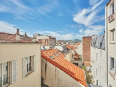 Apartment Boulogne facing the "Passage"