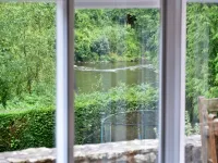 Lodge by River Wye with Private River Access