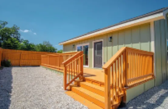 靠近阿拉莫和河濱步道的寬敞五卧三衛避風港！