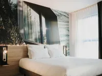 ノボテル アンジェ サントル ガール Ancien couvent de la Baumette周辺のホテル