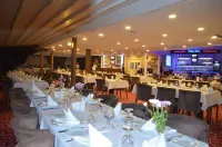 Perama Hotel - Bữa sáng
