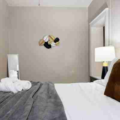 Harrison B "TH-B" Rooms