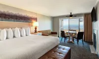 Hallmark Resort in Cannon Beach - balcony
