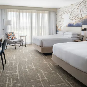 Tampa Airport Marriott Отели рядом с достопримечательностью «Поле для гольфа Rocky Point Golf»
