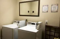 Red Roof Inn & Suites Omaha - Council Bluffs - Wifi