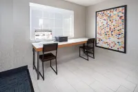 Holiday Inn Express & Suites WATSONVILLE by IHG - Bãi đậu xe