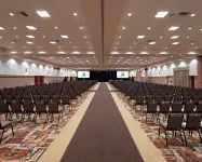Holiday Inn STEVENS POINT - CONVENTION CTR by IHG - parking
