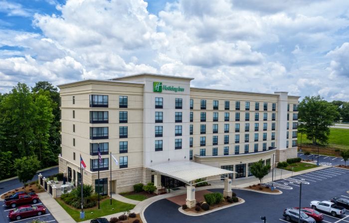Holiday Inn ROCKY MOUNT - I-95 AT US 64 by IHG