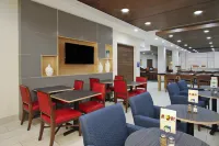 Holiday Inn Express & Suites BROOKSHIRE - KATY FREEWAY by IHG - breakfast